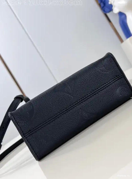 Frstbag ru ONTHEGO BB-18*15*8.5cm LOUIS VUITTON 0623